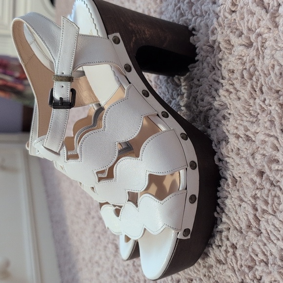 White Leather Wooden Mules size 38 - Picture 3 of 6